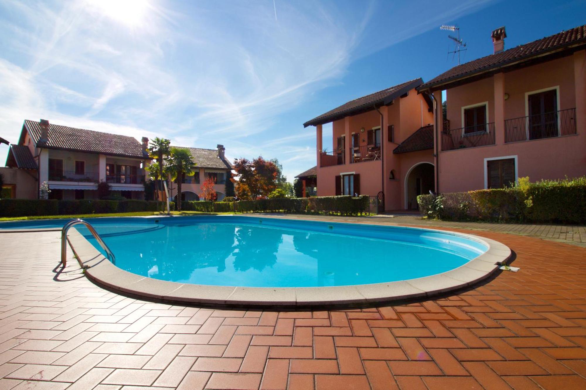 Sunflower Relax Pool And Terrace - Happy Rentals Lesa Exteriér fotografie